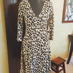 STUNNING Banana Republic Animal Print Leopard Wrap Dress Size Small S